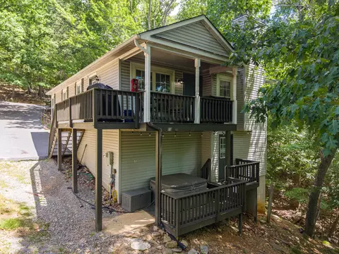 4241 Palmer Rd, Mcgaheysville, VA 22840