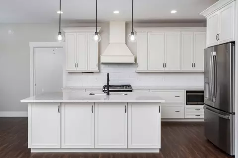 Kitchen - 20 Kiley Ln, Stuarts Draft, VA 24477 photo 2 of 4