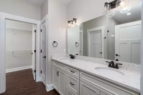 Bath - 20 Kiley Ln, Stuarts Draft, VA 24477 photo 1 of 3