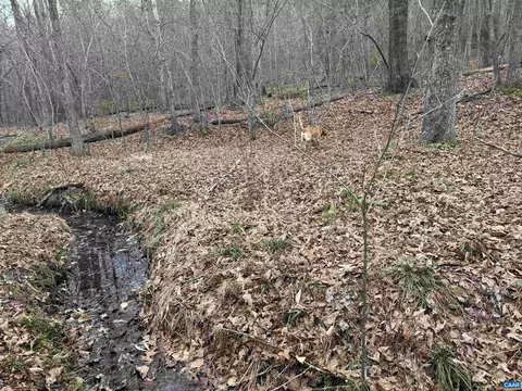 C2 Hardware Rd, Arvonia, VA 23004 photo 7