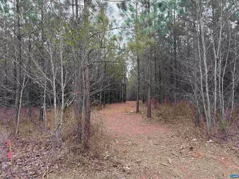 C2 Hardware Rd, Arvonia, VA 23004 photo 4