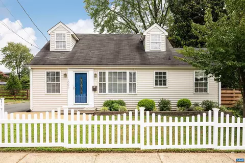 1006 Avon St, Charlottesville, VA 22902