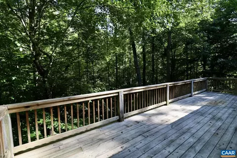 Exterior - 3 Sioux Ct, Palmyra, VA 22963 photo 2 of 8