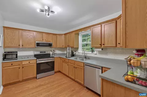 Kitchen - 17 Windy Way, Palmyra, VA 22963 photo 1 of 3