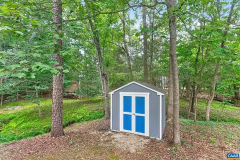 Exterior - 17 Windy Way, Palmyra, VA 22963 photo 5 of 11