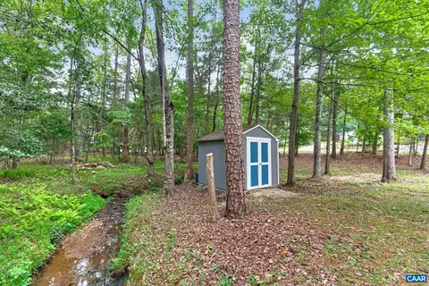 Exterior - 17 Windy Way, Palmyra, VA 22963 photo 6 of 11