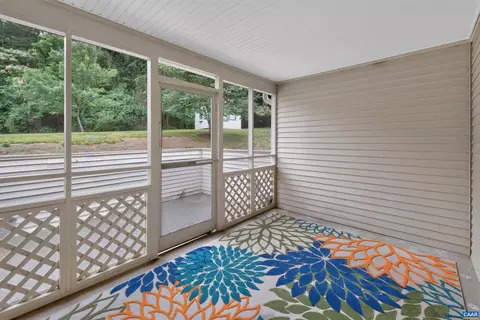 598 Pebblecreek Ct, Charlottesville, VA 22901