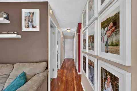 Entry Way - 180 Sunset Dr, Dayton, VA 22821 photo 4 of 6