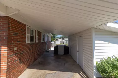 Exterior - 180 Sunset Dr, Dayton, VA 22821 photo 4 of 14