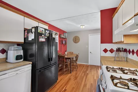 Kitchen - 180 Sunset Dr, Dayton, VA 22821 photo 3 of 6