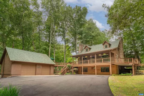 116 Lakewood Dr, Mineral, VA 23117