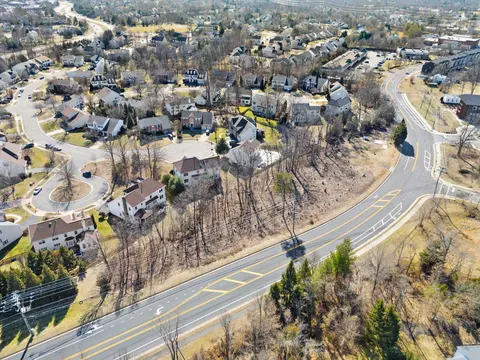 20576 Ashburn Rd, Ashburn, VA 20147 photo 15
