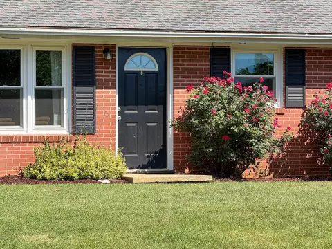 Exterior - 39 View Dr, Stuarts Draft, VA 24477 photo 3 of 6