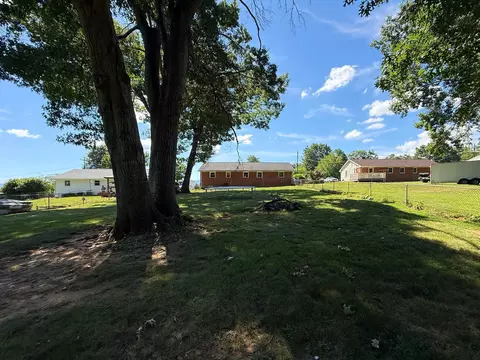 Exterior - 39 View Dr, Stuarts Draft, VA 24477 photo 6 of 6