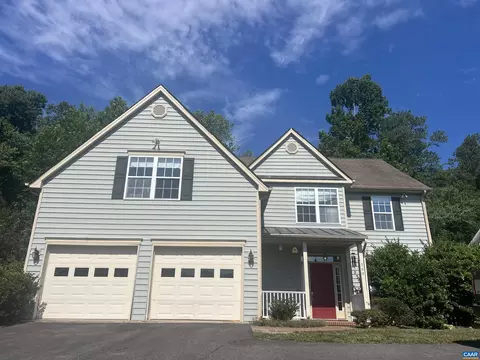 560 Rolling Valley Ct, Charlottesville, VA 22902