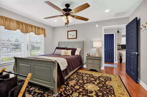 Bedroom - 25 Meriwether Cir, Stuarts Draft, VA 24477 photo 2 of 5