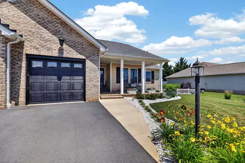 Exterior - 25 Meriwether Cir, Stuarts Draft, VA 24477 photo 3 of 9