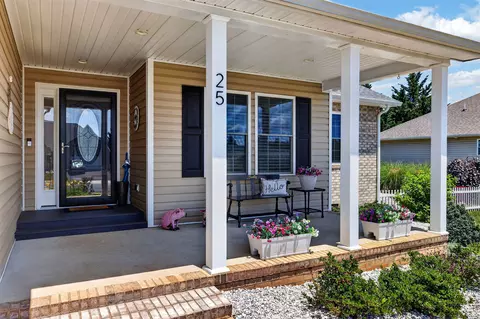 Exterior - 25 Meriwether Cir, Stuarts Draft, VA 24477 photo 2 of 9