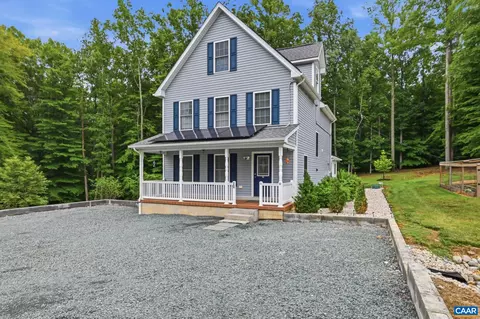 20 Boulder Springs Ln, Louisa, VA 23093