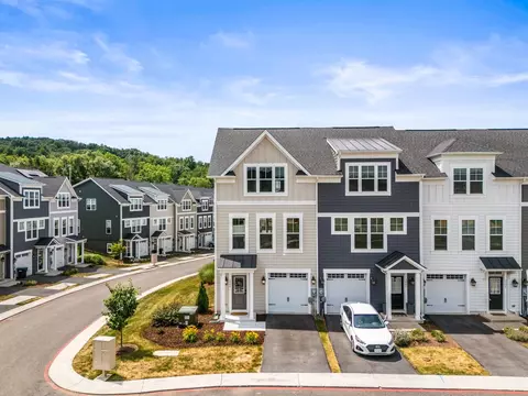 3406 Monterey Dr, Rockingham, VA 22801