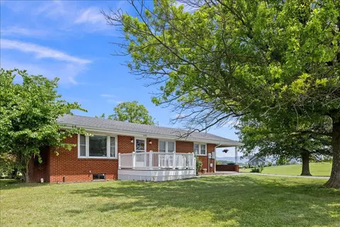 6061 Oak Shade Rd, Harrisonburg, VA 22801