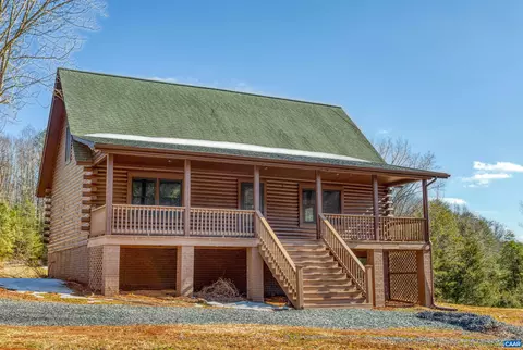 2911 James River Rd, Howardsville, VA 24562