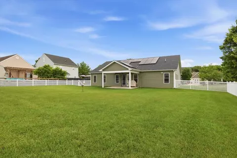 Exterior - 101 Evershire St, Waynesboro, VA 22980 photo 9 of 9