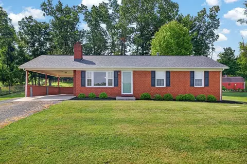 484 Galena Rd, Staunton, VA 24401