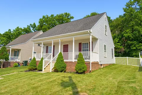 358 S Delphine Ave S, Waynesboro, VA 22980