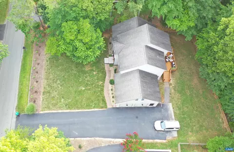 View/Area - 40 Brougham Rd, Palmyra, VA 22963 photo 1 of 3