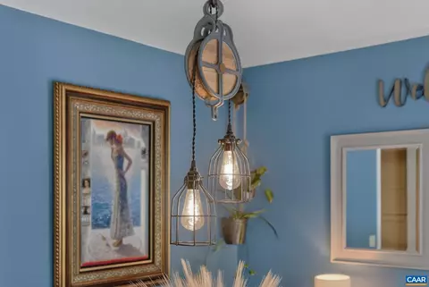 Entry Way - 40 Brougham Rd, Palmyra, VA 22963 photo 3 of 4