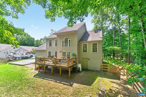 Exterior - 40 Brougham Rd, Palmyra, VA 22963 photo 9 of 18