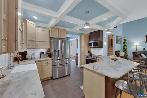 Kitchen - 40 Brougham Rd, Palmyra, VA 22963 photo 3 of 4