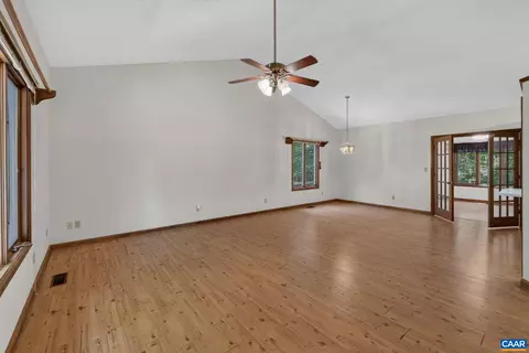 9 Timberlake Ter, Palmyra, VA 22963 photo 4