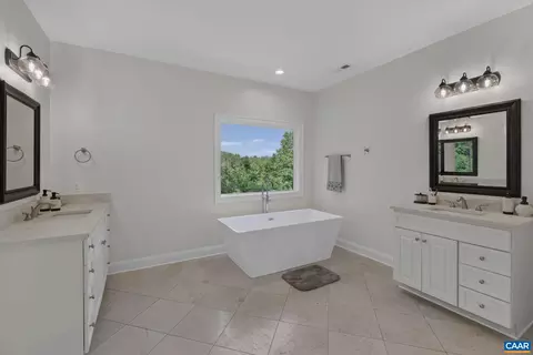 905 Williston Ct, Charlottesville, VA 22901 photo 20