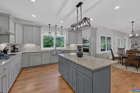 905 Williston Ct, Charlottesville, VA 22901 photo 12