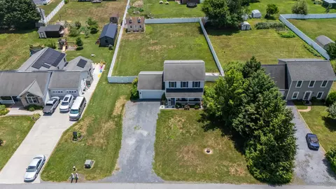 View/Area - 2185 Cloverleaf Ln, Dayton, VA 22821 photo 4 of 13