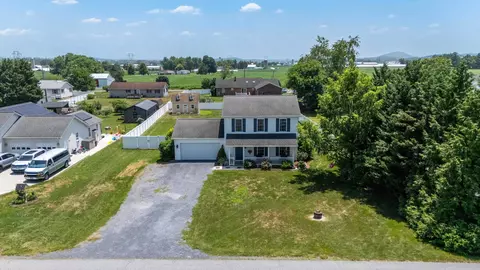 View/Area - 2185 Cloverleaf Ln, Dayton, VA 22821 photo 2 of 13