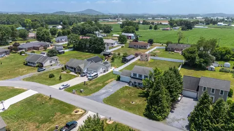 View/Area - 2185 Cloverleaf Ln, Dayton, VA 22821 photo 12 of 13