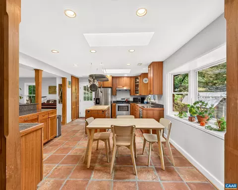 340 Key West Dr, Charlottesville, VA 22911