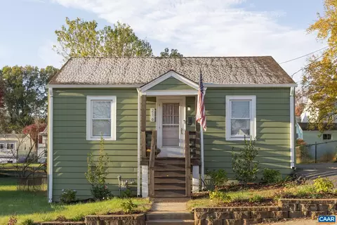 216 Palatine Ave, Charlottesville, VA 22902