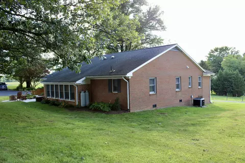 9201 Centerville Rd, Bridgewater, VA 22812 photo 8