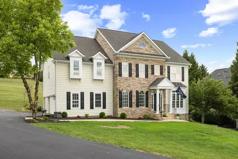 326 Claremont Ave, Harrisonburg, VA 22801