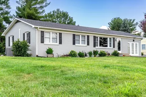 741 Broadview Dr, Harrisonburg, VA 22802
