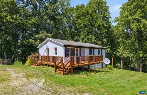 205 Rochelle School Ln, Rochelle, VA 22738