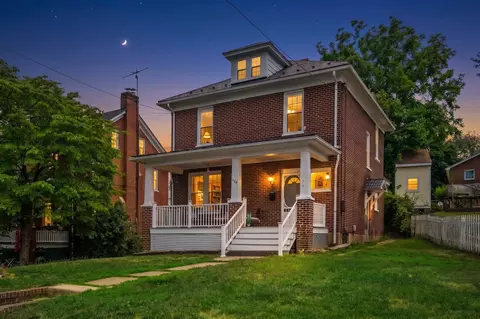 224 Florence Ave, Waynesboro, VA 22980
