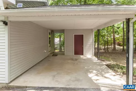 Exterior - 56 Riverside Dr, Palmyra, VA 22963 photo 6 of 15