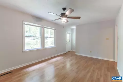Living - 56 Riverside Dr, Palmyra, VA 22963 photo 3 of 3