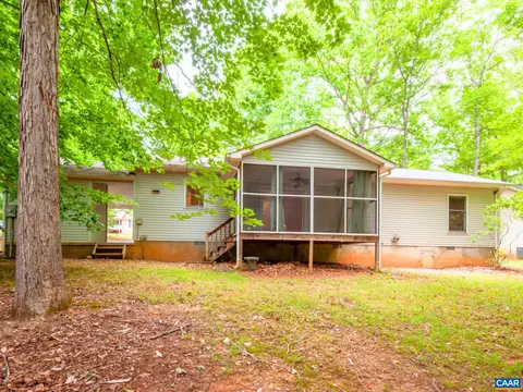 Exterior - 56 Riverside Dr, Palmyra, VA 22963 photo 4 of 15