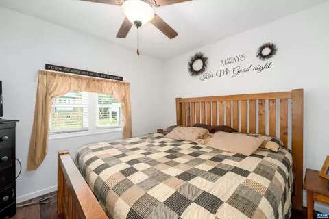 Bedroom - 210 Draft Ave, Stuarts Draft, VA 24477 photo 1 of 3